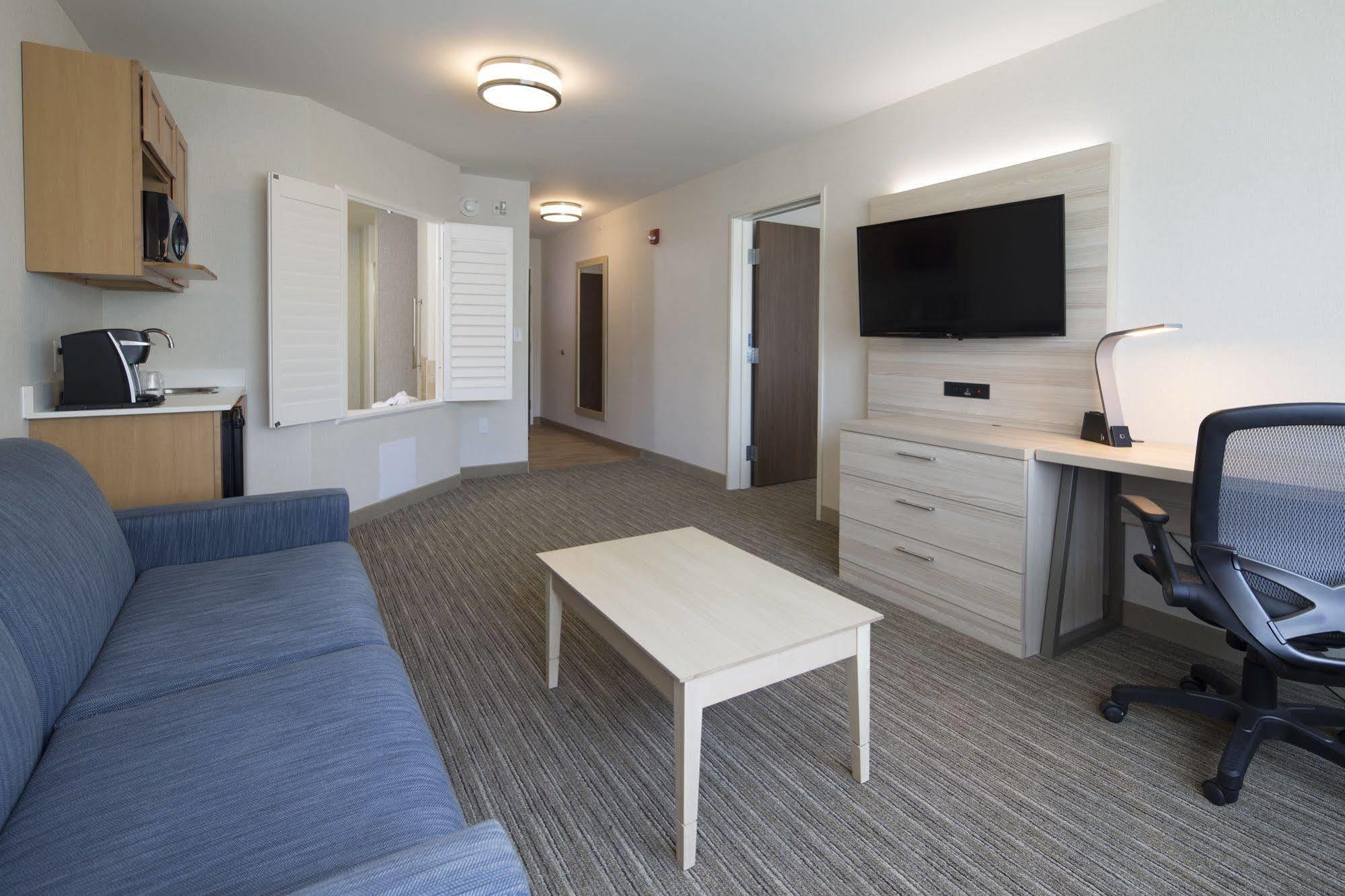 Holiday Inn Express & Suites La Porte By Ihg Exterior foto