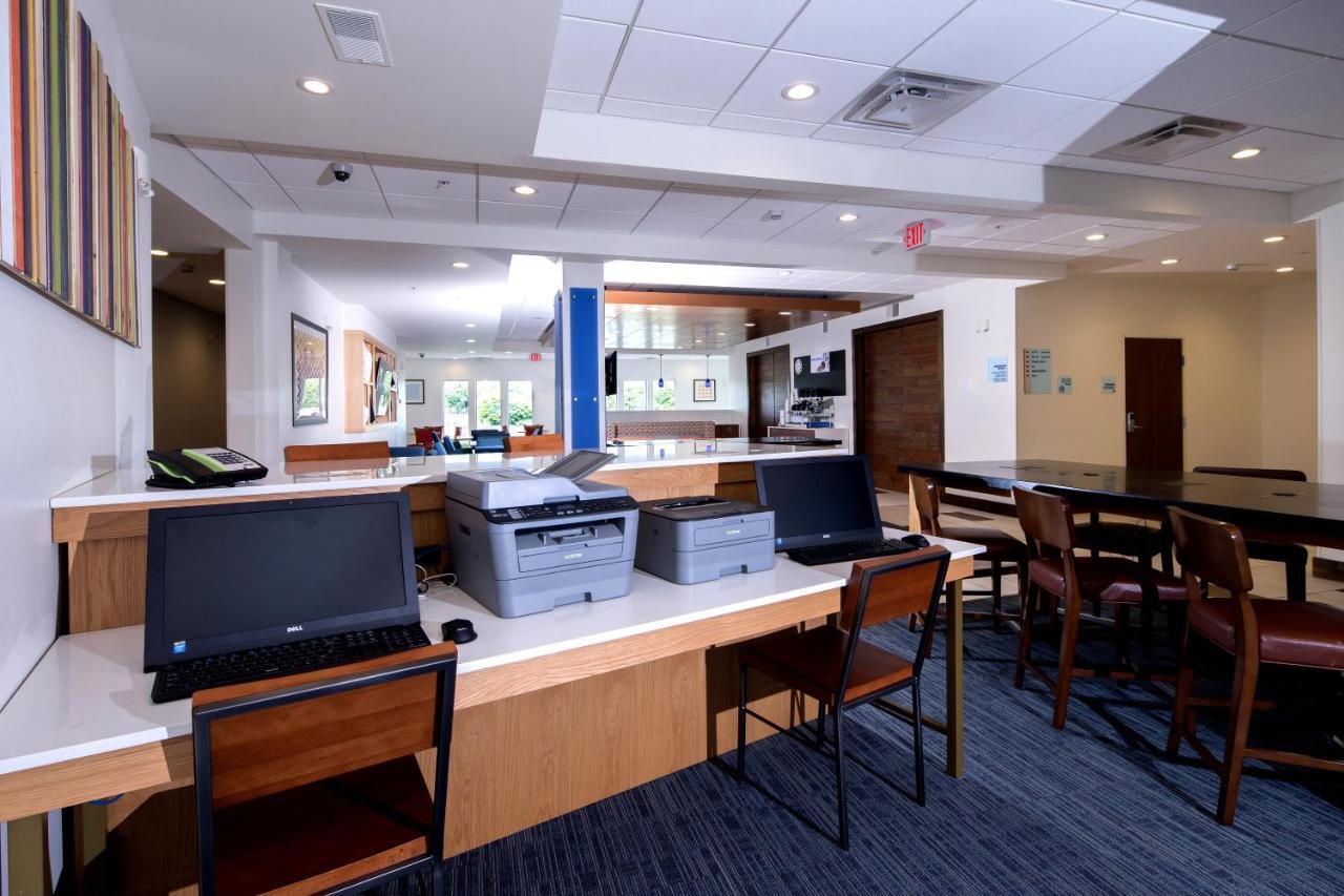 Holiday Inn Express & Suites La Porte By Ihg Exterior foto
